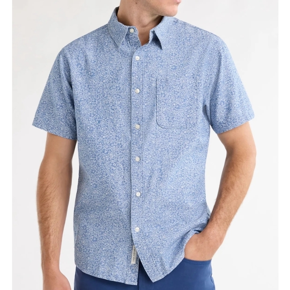 Men's Light Blue Patterned Button Down Shirt